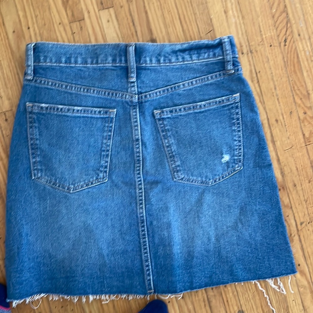 Gap button up Jean shirt